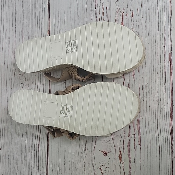 Dolce Vita Mizza Women's Tan and White Espadrille Sandals Size 7.5 - Picture 8 of 9